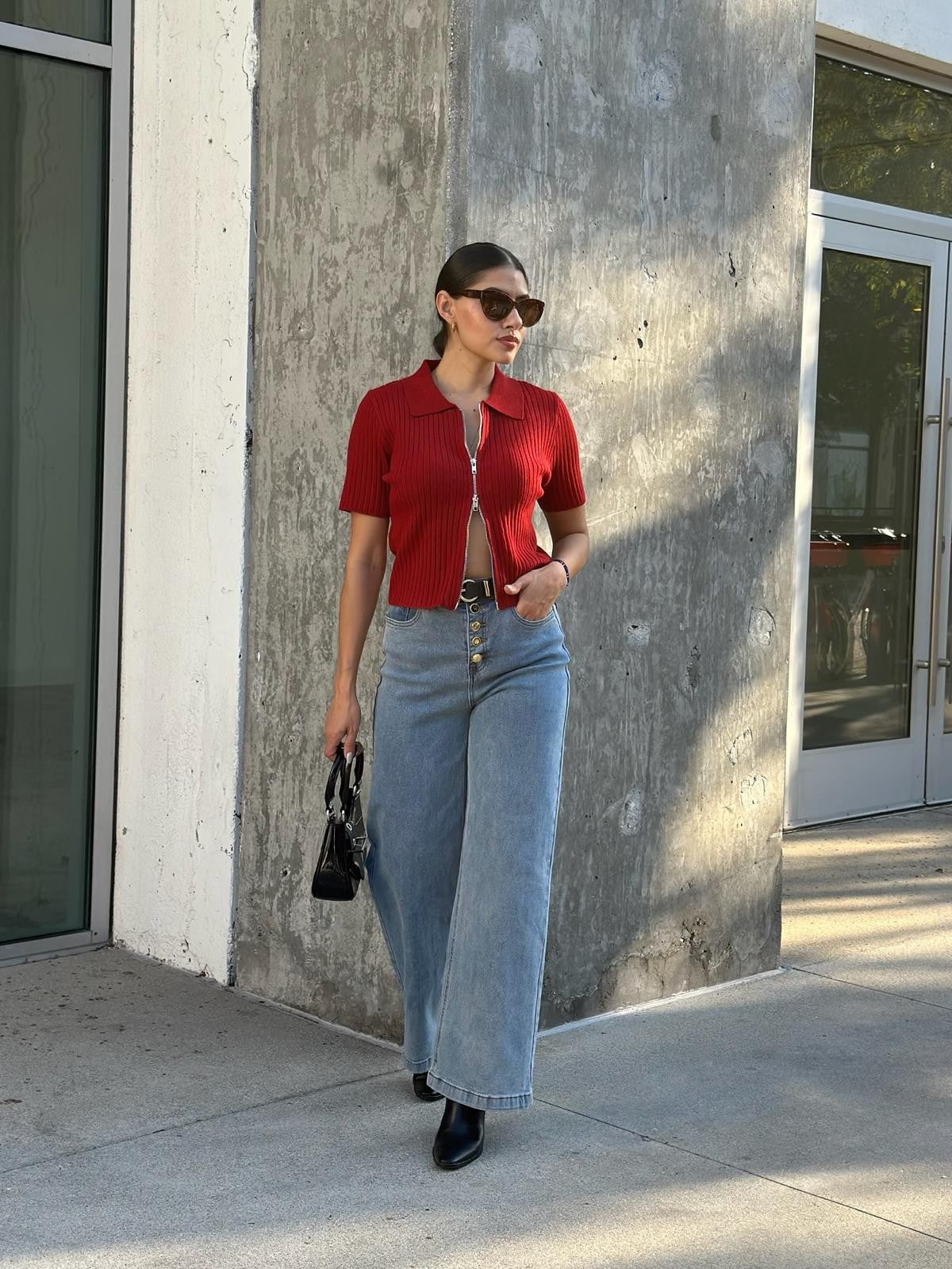Cropped Ribbed Zipped Up Collard Sweater