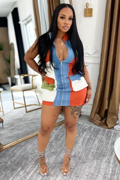 Colorblock Front Zipper Mini Dress