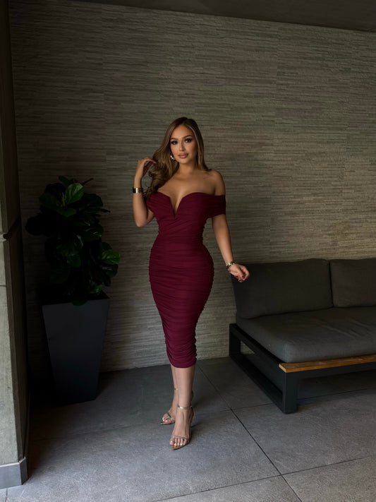 Women's Off Shoulder Ruched Bodycon Midi Dress
