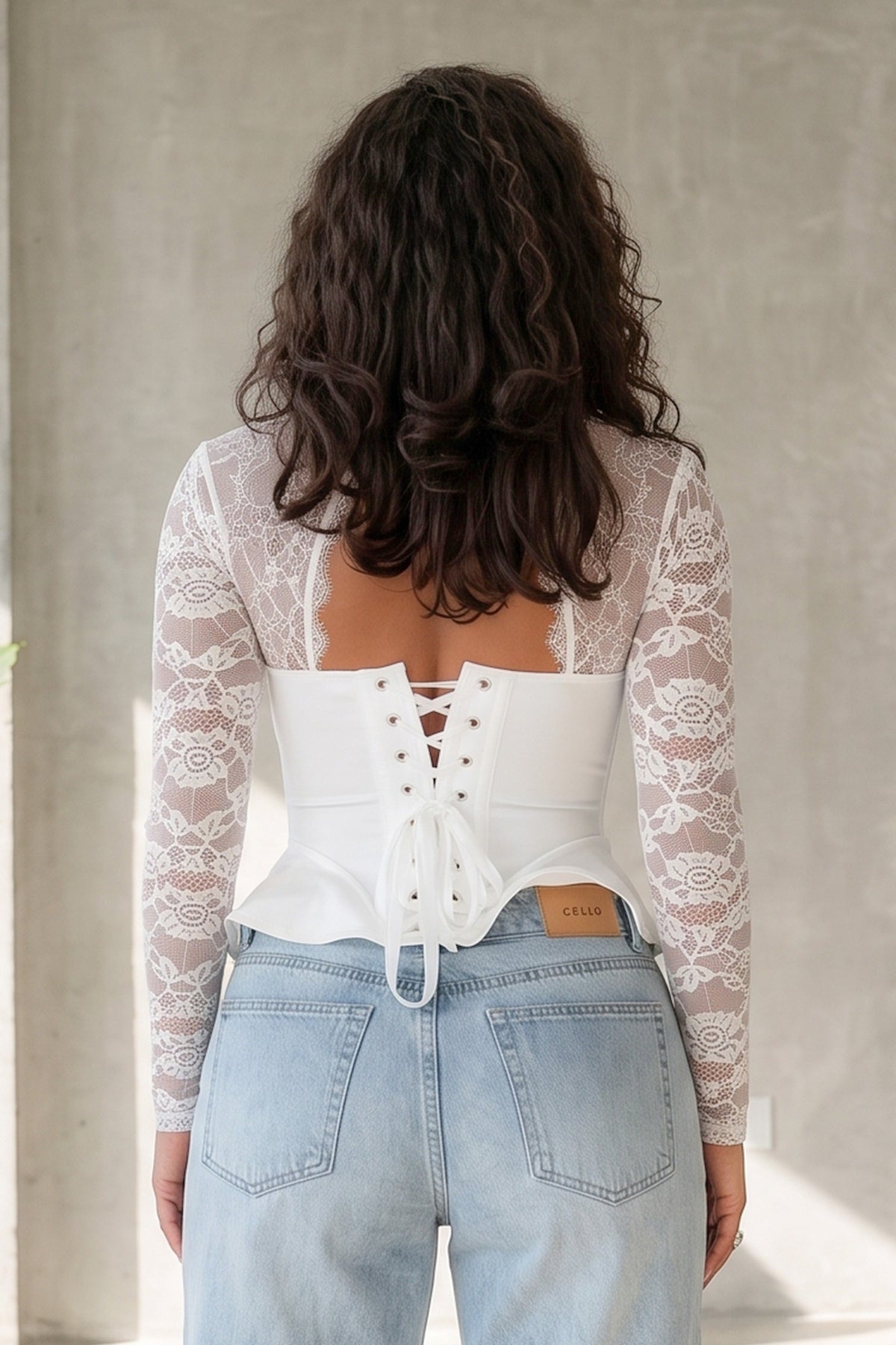Sweetheart Lace Long-Sleeve Corset Top