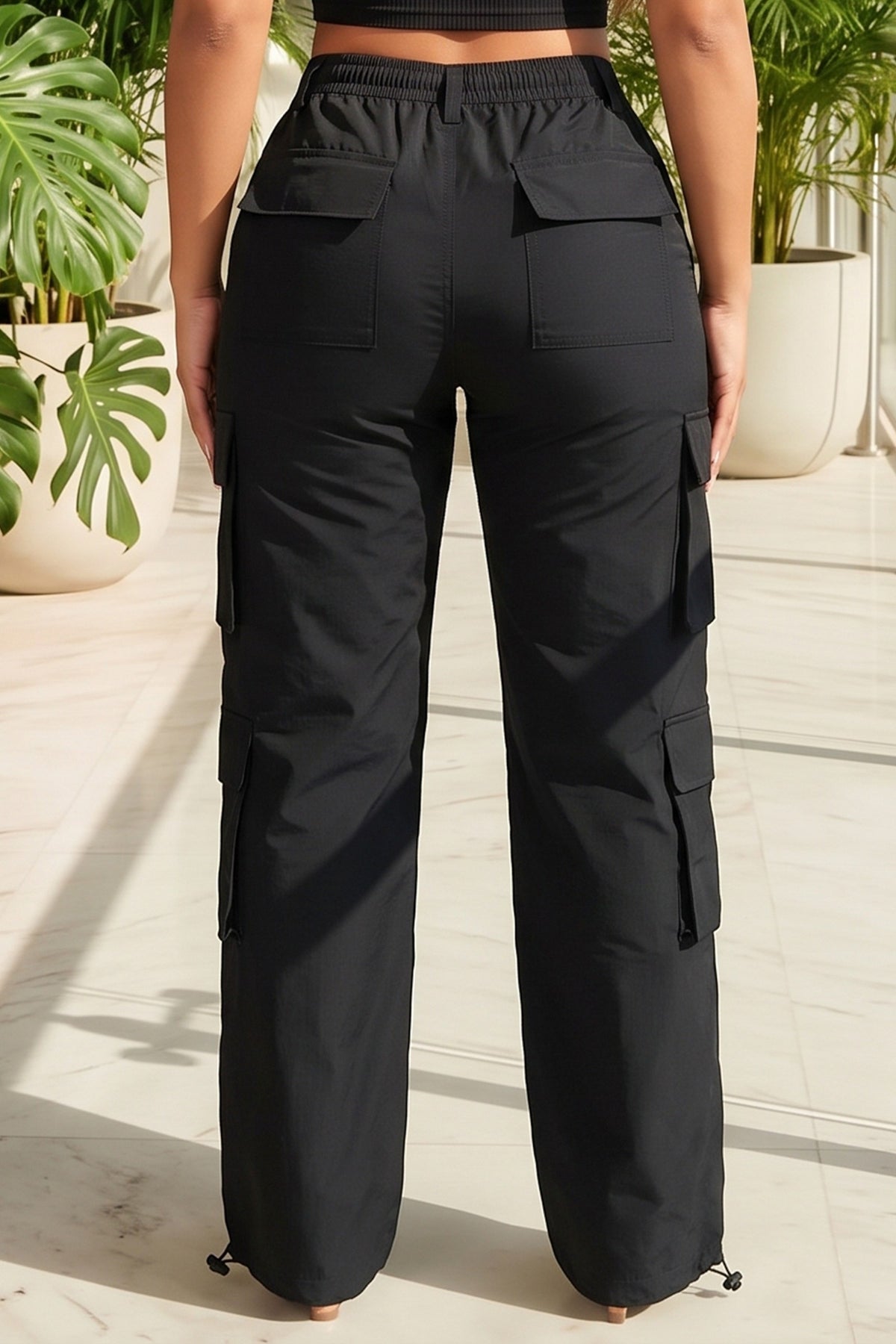 High Rise Straight Leg Cargo Pant With String Stopper